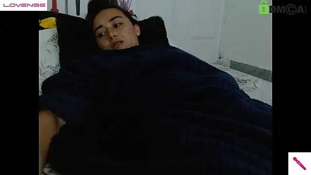 Snapshot of Hot_Candy_ chatting on 02/25/25, 10:48 Hot Candy online show from 02/25/25, 10:48