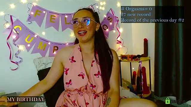 Hot Candy  online show from 11/26/25, 01:49