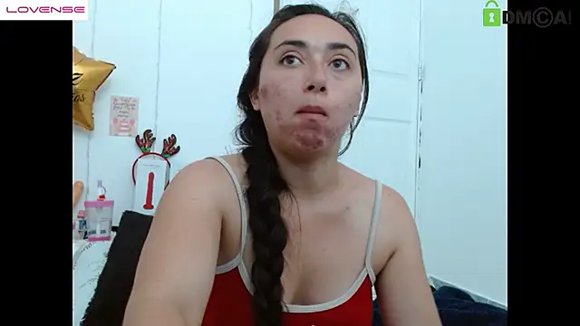 Snapshot of Hot_Candy_ chatting on 03/03/25, 03:00 Hot Candy online show from 03/03/25, 03:00