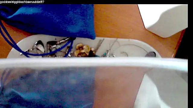 Snapshot of hornymommy69_ chatting on 09/28/25, 10:44 hornymommy69 online show from 09/28/25, 10:44