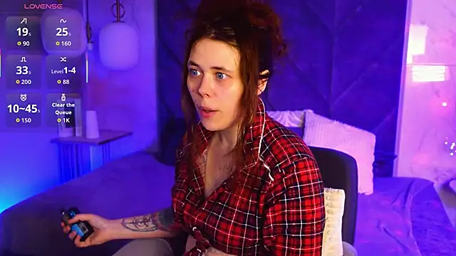 SophiePure online show from 03/09/26, 08:23