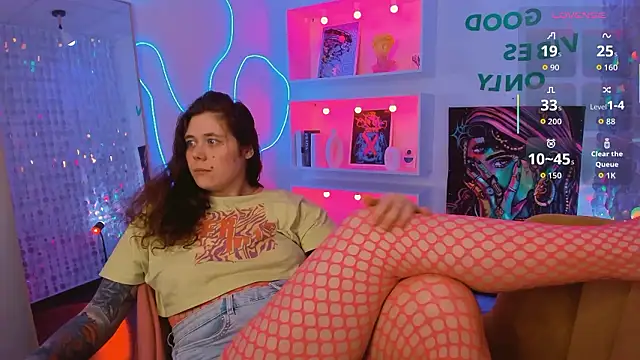 SophiePure online show from 02/19/26, 01:46