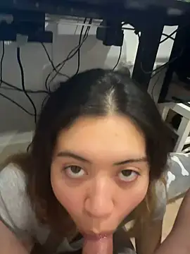 Snapshot of tightasiangirl chatting on 03/23/25, 12:36 tightasiangirl online show from 03/23/25, 12:36