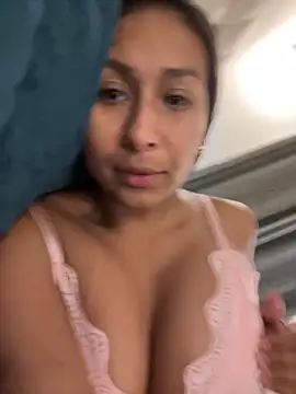 AmelyaMann online show from 09/21/25, 01:44