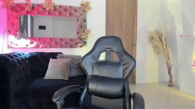 AmelyaMann online show from 06/24/26, 12:59