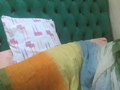 Sexy Riri online show from 01/11/26, 04:30