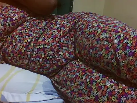 Sexy Riri online show from 04/08/26, 11:28