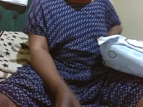 Sexy Riri online show from 04/12/26, 12:52