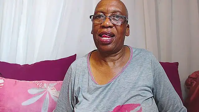 Freakyassnwildx online show from 12/20/25, 08:22