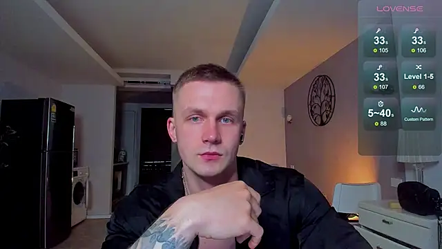 Samuel Andrew online show from 12/23/25, 03:28