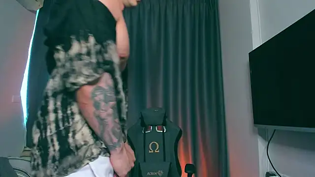 Samuel Andrew online show from 03/07/25, 05:40