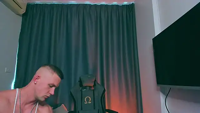 Samuel Andrew online show from 03/05/25, 05:50