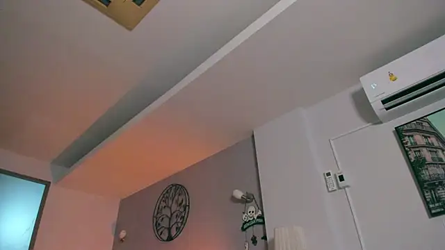 Samuel Andrew online show from 11/23/25, 02:32