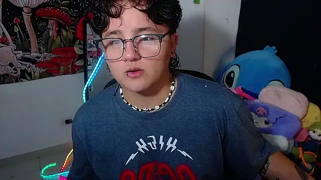 isabeautyx19 online show from 07/14/26, 03:00