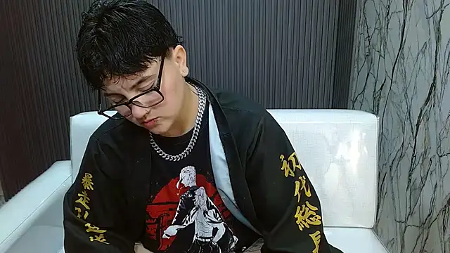 isabeautyx19 online show from 10/15/25, 11:46