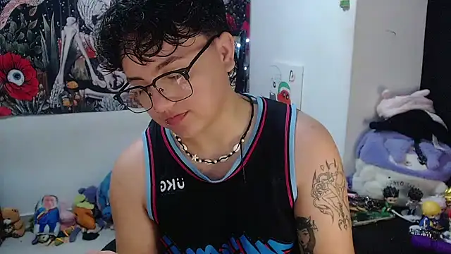 isabeautyx19 online show from 05/28/26, 01:57