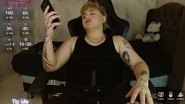 isabeautyx19 online show from 09/21/25, 07:41