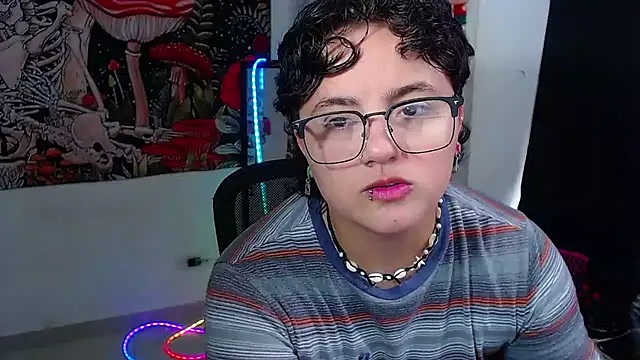 isabeautyx19 online show from 07/03/26, 07:31