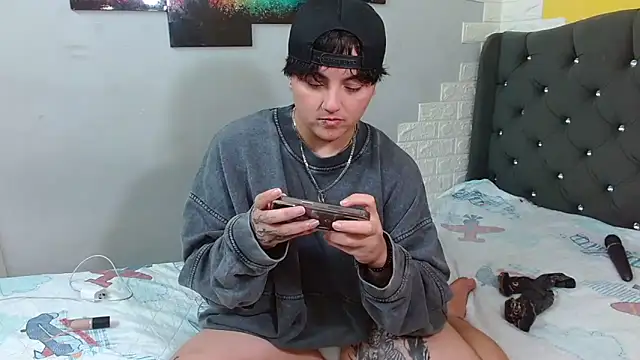 isabeautyx19 online show from 02/13/26, 01:38