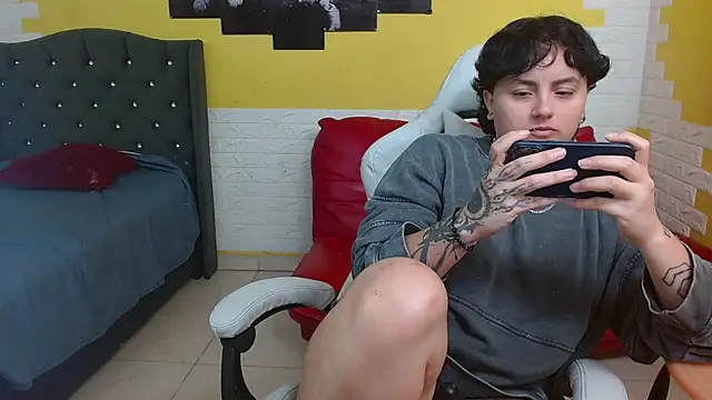 isabeautyx19 online show from 04/09/26, 01:29