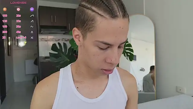 grey   27 online show from 11/08/25, 12:31