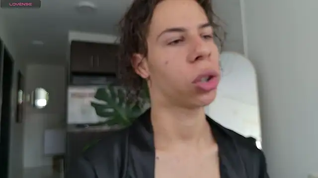 grey   27 online show from 09/14/25, 01:00