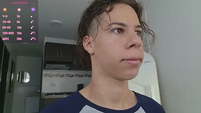 Snapshot of grey___27 chatting on 03/09/26, 11:58 grey 27 online show from 03/09/26, 11:58