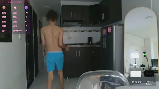 Snapshot of grey___27 chatting on 03/08/26, 11:46 grey 27 online show from 03/08/26, 11:46