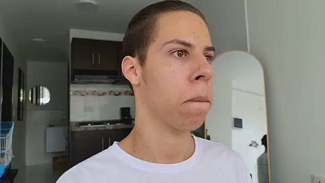 grey   27 online show from 03/20/25, 08:29