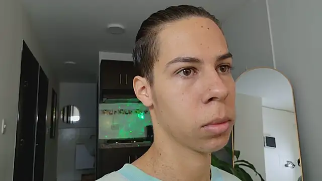 grey   27 online show from 03/14/25, 11:23