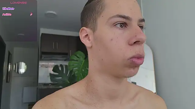 grey   27 online show from 10/10/25, 12:17