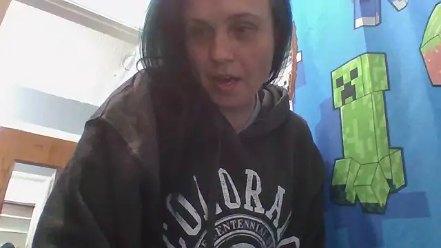 Snapshot of stellaquinn1775 chatting on 12/22/24, 05:21 stellaquinn1775 online show from 12/22/24, 05:21