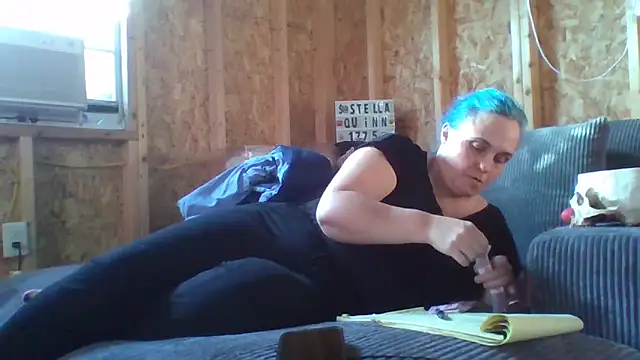 stellaquinn1775 online show from 02/16/26, 10:07