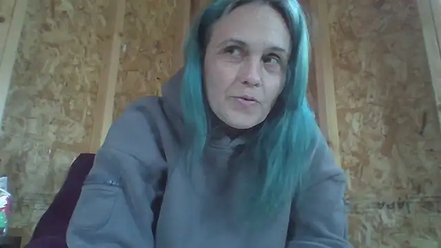 stellaquinn1775 online show from 11/10/25, 07:30