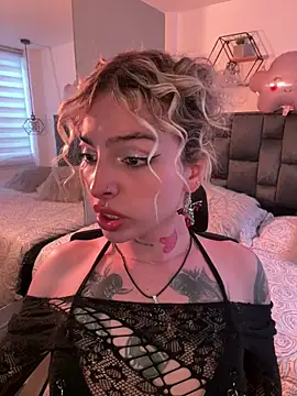 Snapshot of Bonnie_vega chatting on 03/13/26, 09:42 Bonnie vega online show from 03/13/26, 09:42