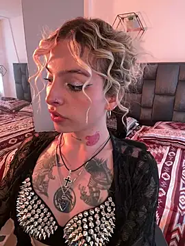 Snapshot of Bonnie_vega chatting on 03/19/26, 08:31 Bonnie vega online show from 03/19/26, 08:31