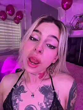 Snapshot of Bonnie_vega chatting on 02/01/26, 09:35 Bonnie vega online show from 02/01/26, 09:35