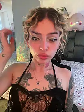 Snapshot of Bonnie_vega chatting on 02/19/26, 09:01 Bonnie vega online show from 02/19/26, 09:01