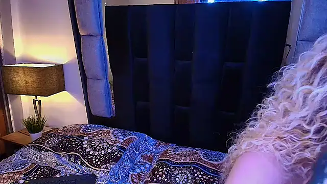 Snapshot of Bonnie_vega chatting on 01/11/26, 10:27 Bonnie vega online show from 01/11/26, 10:27