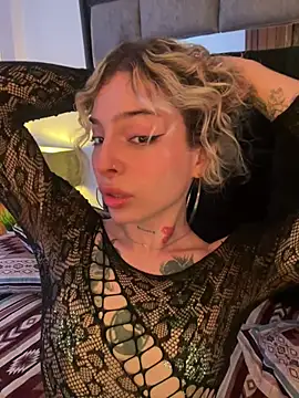 Snapshot of Bonnie_vega chatting on 01/14/26, 08:23 Bonnie vega online show from 01/14/26, 08:23