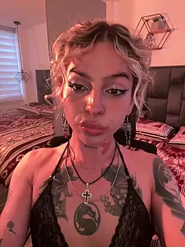 Snapshot of Bonnie_vega chatting on 03/17/26, 08:56 Bonnie vega online show from 03/17/26, 08:56