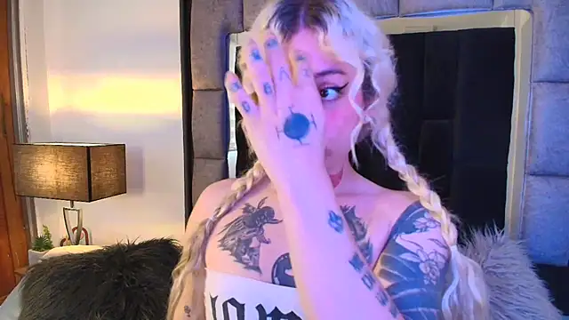 Bonnie vega online show from 03/19/25, 07:06