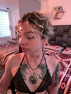 Snapshot of Bonnie_vega chatting on 04/02/26, 09:21 Bonnie vega online show from 04/02/26, 09:21