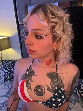 Bonnie vega online show from 09/19/25, 09:52