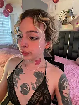 Snapshot of Bonnie_vega chatting on 02/07/26, 09:01 Bonnie vega online show from 02/07/26, 09:01