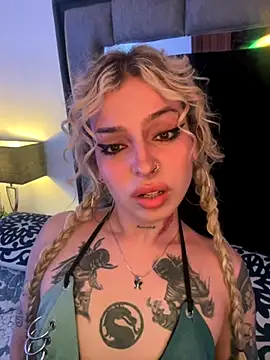 Bonnie vega online show from 09/21/25, 09:20