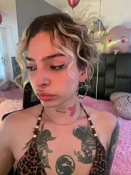 Snapshot of Bonnie_vega chatting on 02/08/26, 09:01 Bonnie vega online show from 02/08/26, 09:01