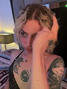 Snapshot of Bonnie_vega chatting on 01/16/26, 08:46 Bonnie vega online show from 01/16/26, 08:46