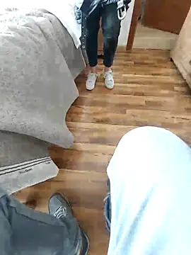 mia69x online show from 11/15/25, 08:40
