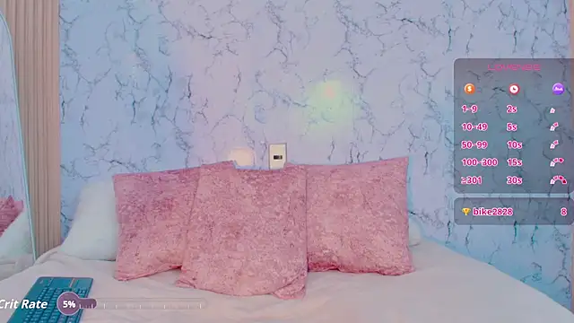 Juliana rodriguez  online show from 12/03/25, 07:02